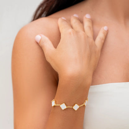 Noiré Clover Bracelet