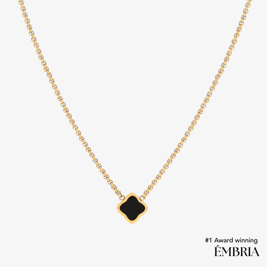 Noiré Clover Necklace